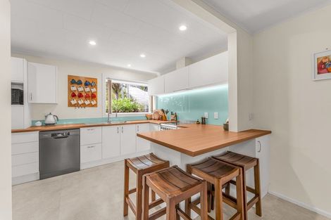 Photo of property in 34 Dunedin Street, Redwood, Christchurch, 8051