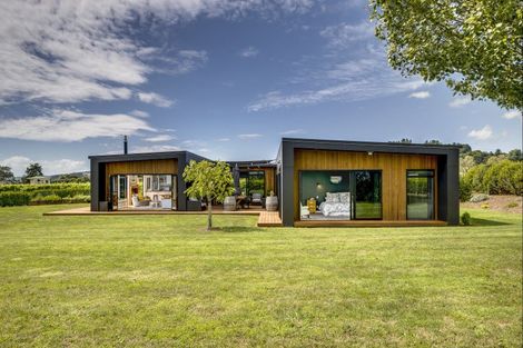 Photo of property in 17 Tirohanga Road, Haumoana, Hastings, 4180