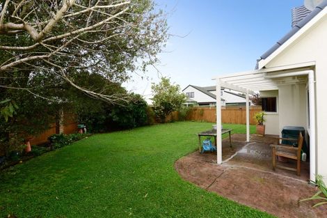 Photo of property in 5 Hastings Place, Hamilton Lake, Hamilton, 3204