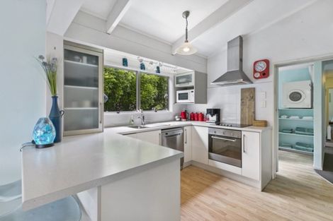 Photo of property in 2 Endeavour Avenue, Welcome Bay, Tauranga, 3112