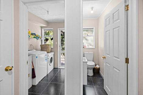 Photo of property in 11a Toop Street, Havelock North, 4130