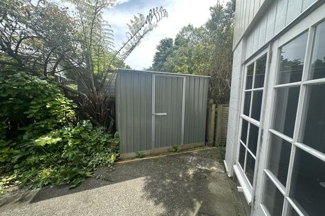 Photo of property in 4a Dowling Grove, Silverstream, Upper Hutt, 5019