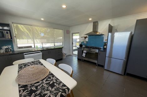 Photo of property in 1107 Caroline Road, Mayfair, Hastings, 4122