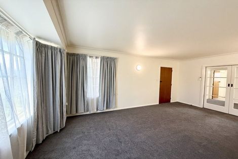 Photo of property in 152 Straven Road, Fendalton, Christchurch, 8014
