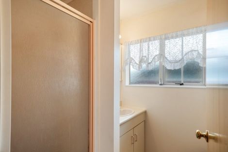 Photo of property in 65 Winchester Street, Levin, 5510