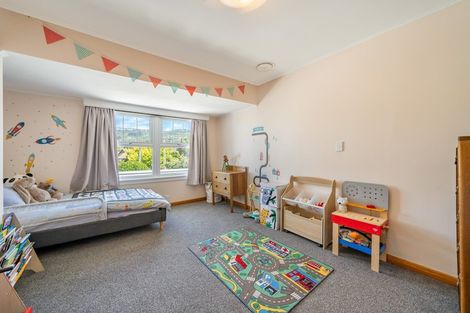 Photo of property in 8 Saint Andrews Grove, Boulcott, Lower Hutt, 5010