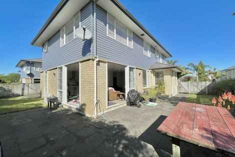 Photo of property in 40c Waiake Street, Torbay, Auckland, 0630
