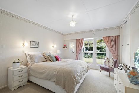 Photo of property in 29 Nevada Drive, Merrilands, New Plymouth, 4312