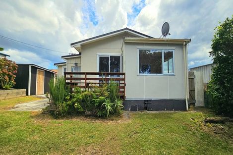 Photo of property in 44 Marsden Point Road, Ruakaka, 0116