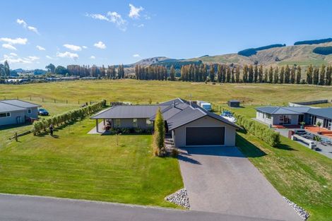 Photo of property in 28/500 Kinloch Road, Kinloch, Taupo, 3377