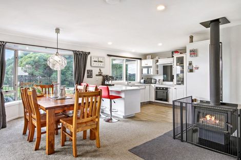 Photo of property in 28 Brightstone Crescent, Aranui, Christchurch, 8061