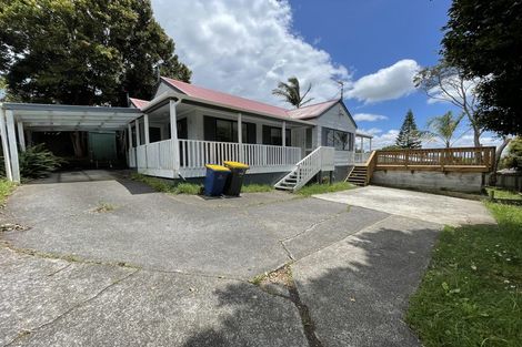 Photo of property in 65 Reynella Drive, Massey, Auckland, 0614