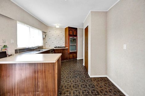 Photo of property in 206 Waihi Road, Hawera, 4610