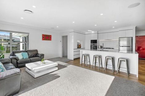 Photo of property in 6 Northpoint Way, Bell Block, New Plymouth, 4312