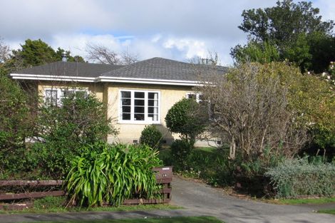 Photo of property in 16 Lincoln Terrace, Hokowhitu, Palmerston North, 4410