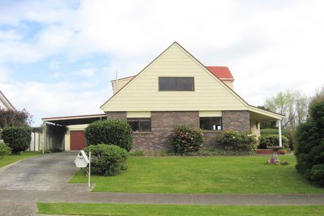 Photo of property in 35 Argyle Avenue, Levin, 5510