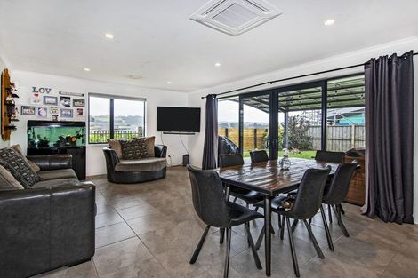 Photo of property in 20 Wairau Drive, Tikipunga, Whangarei, 0112