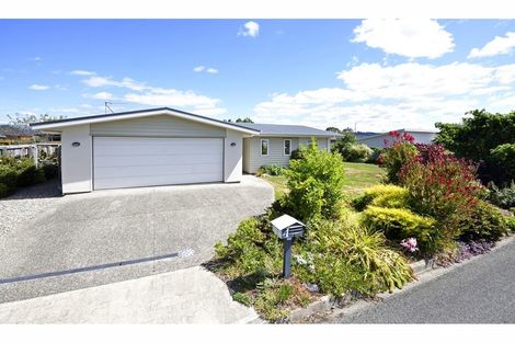 Photo of property in 4 Mary Newton Place, Brightwater, 7022