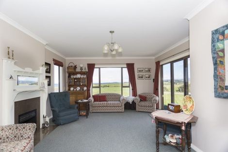 Photo of property in 1069 Waianakarua Road, Herbert, Oamaru, 9495