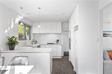 Photo of property in 111 Weston Road, St Albans, Christchurch, 8052