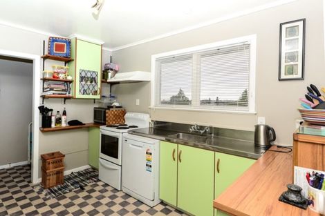 Photo of property in 79 Tuhikaramea Road, Dinsdale, Hamilton, 3204