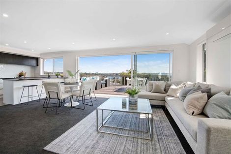 Photo of property in 954a Whangaparaoa Road, Manly, 0930