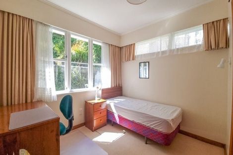 Photo of property in 1 Kohima Drive, Khandallah, Wellington, 6035