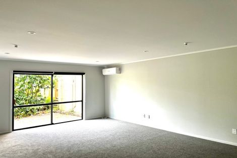 Photo of property in 1/57 Nigel Road, Browns Bay, Auckland, 0630