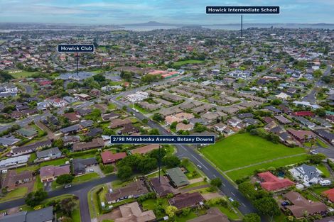 Photo of property in 2/98 Mirrabooka Avenue, Botany Downs, Auckland, 2010