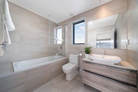 Photo of property in 133h Connell Street, Blockhouse Bay, Auckland, 0600