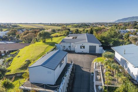 Photo of property in 20 Tui Road, Raumati Beach, Paraparaumu, 5032