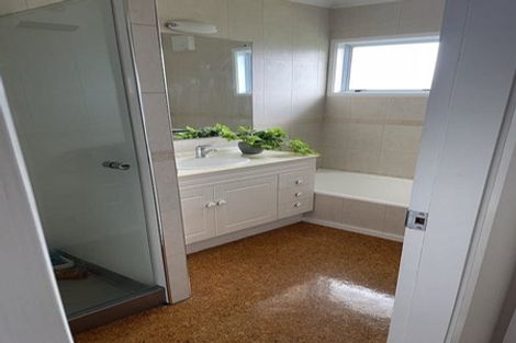 Photo of property in 6 Ngaio Place, Lansdowne, Masterton, 5810