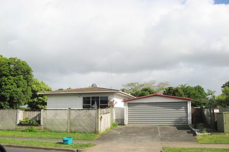 Photo of property in 3 Walter Strevens Drive, Conifer Grove, Takanini, 2112