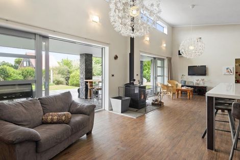 Photo of property in 184 High Street, Oxford, 7430