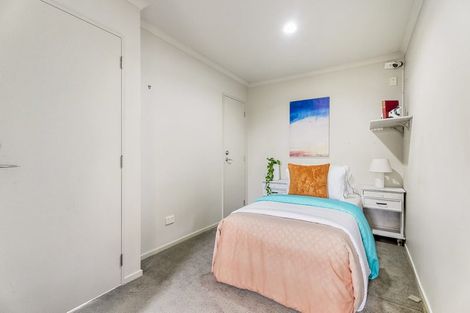 Photo of property in 121 Alec Craig Way, Gulf Harbour, Whangaparaoa, 0930