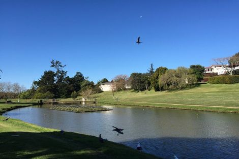 Photo of property in 11 Walnut Lane, Browns Bay, Auckland, 0630