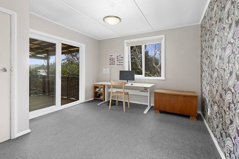 Photo of property in 61 Bell Street, Tawa, Wellington, 5028