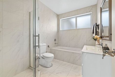 Photo of property in 18 Raymond Grace Avenue, Huapai, Kumeu, 0810