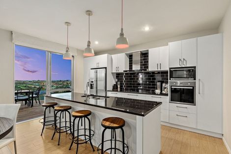 Photo of property in 1211 Whangaparaoa Road, Gulf Harbour, Whangaparaoa, 0930