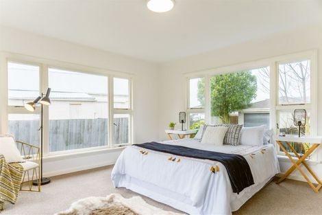 Photo of property in 27 Middlepark Road, Sockburn, Christchurch, 8042