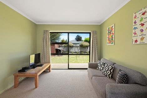 Photo of property in 7 Lakemere Way, Kinloch, Taupo, 3377