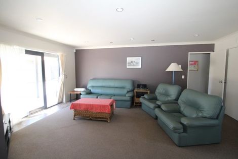 Photo of property in 134 Puka Crescent, Matarangi, Whitianga, 3592