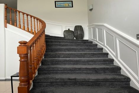 Photo of property in 11 Rosses Place, Pinehill, Auckland, 0632