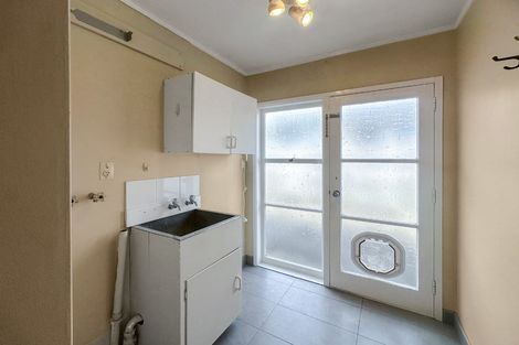 Photo of property in 6 Davita Place, Farm Cove, Auckland, 2012