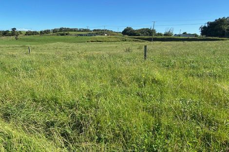 Photo of property in 5 Kakaramea Road, Kakaramea, Patea, 4598
