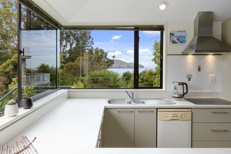 Photo of property in 13a Parau Avenue, Diamond Harbour, 8972