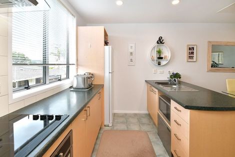 Photo of property in 13/3 Riverside Road, Orewa, 0931