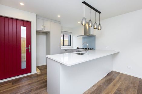 Photo of property in 4/6 Exchange Street, Ebdentown, Upper Hutt, 5018