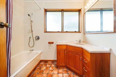 Photo of property in 852 Penny Road, Sanson, Palmerston North, 4479