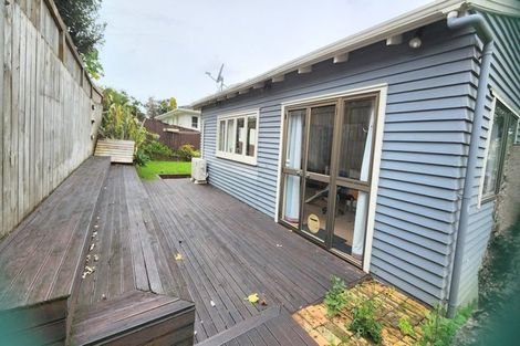 Photo of property in 2/186 Archers Road, Glenfield, Auckland, 0629